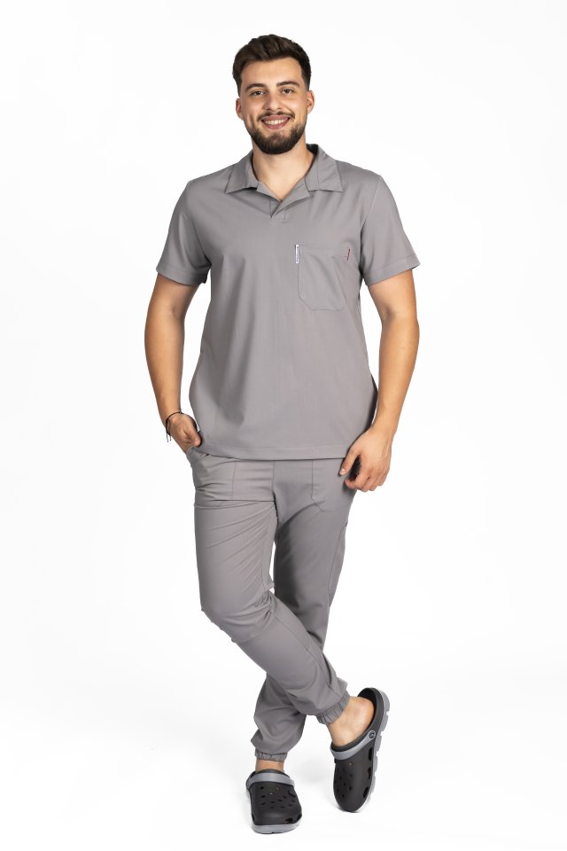 Tuta medica da uomo in tessuto polo elasticizzato grigio, con camicetta con scollo a V e pantaloni jogger, con coulisse ed elastico