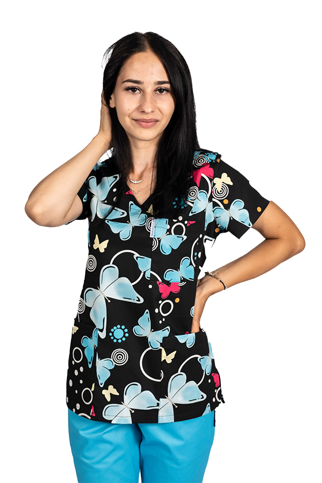 Tuta medica Blackbutterfly, con camicetta stampata e pantaloni elasticizzati