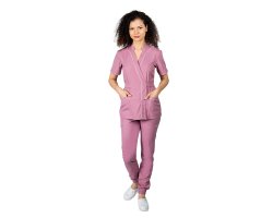 Tuta medicale elasticizzata rosa cipria, con blusa a kimono con profili bianchi e pantaloni jogger
